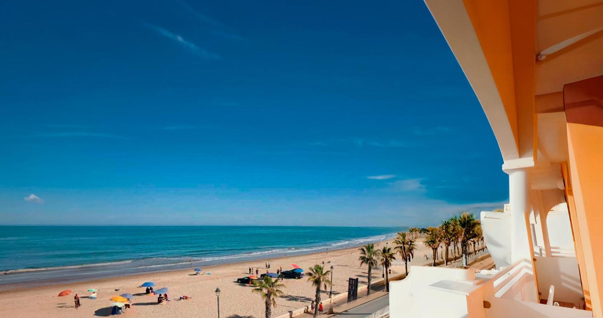 Hotel Vertice Chipiona Mar Екстериор снимка